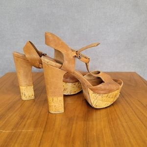 Dolce Vita Platform Heels Size 8